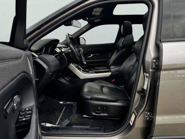 Used 2017 Land Rover Range Rover Evoque SE Premium AWD/4WD image 18
