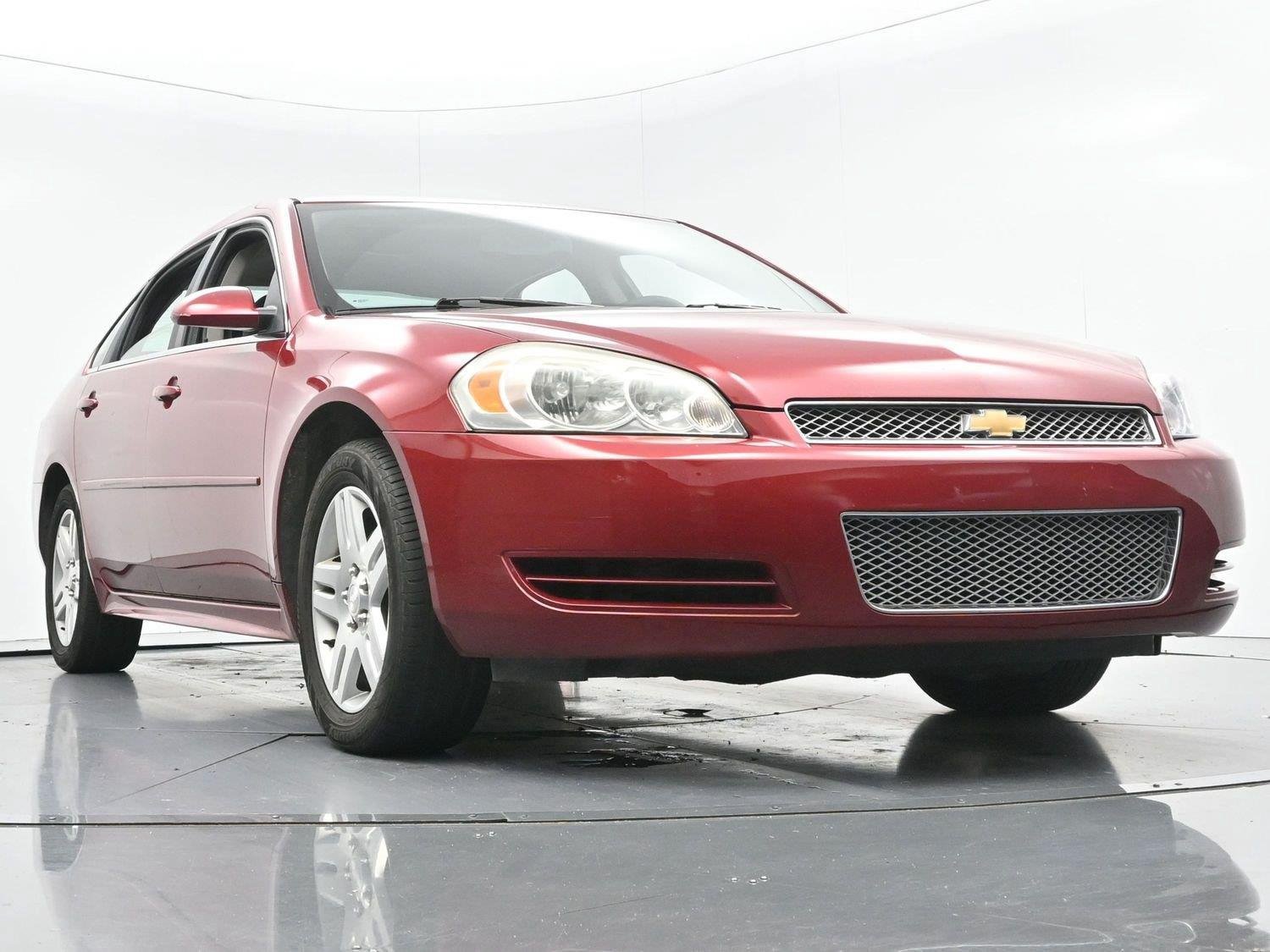 Used 2013 Chevrolet Impala LT w/ LT Sunroof Package FWD image 39