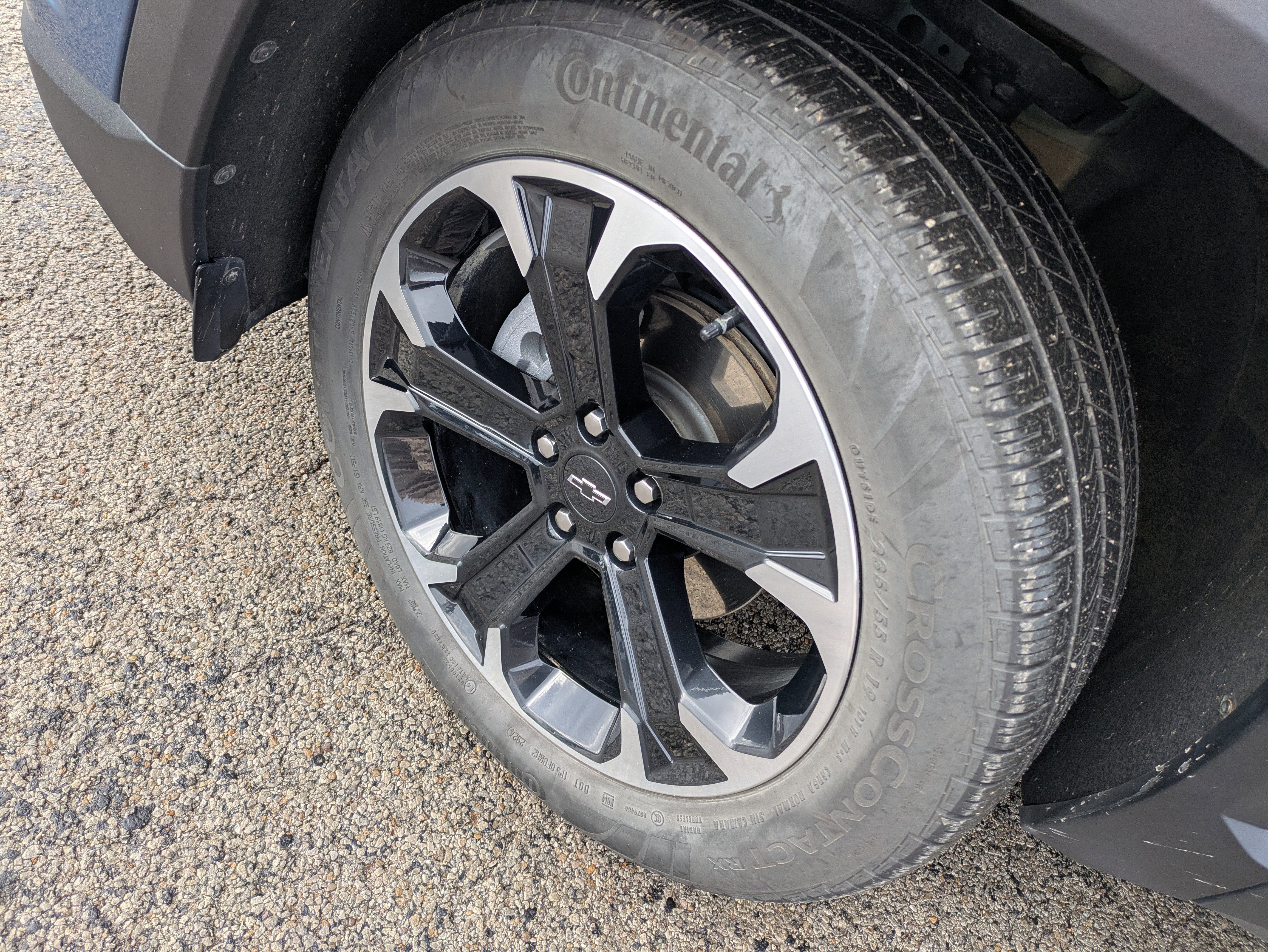 Used 2025 Chevrolet Equinox LT w/ Convenience Package II image 7