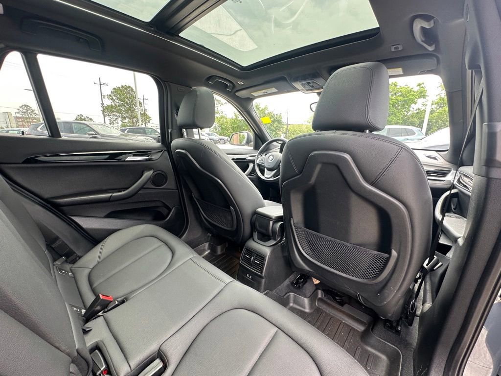 Certified 2021 BMW X1 sDrive28i w/ Premium Package FWD image 26