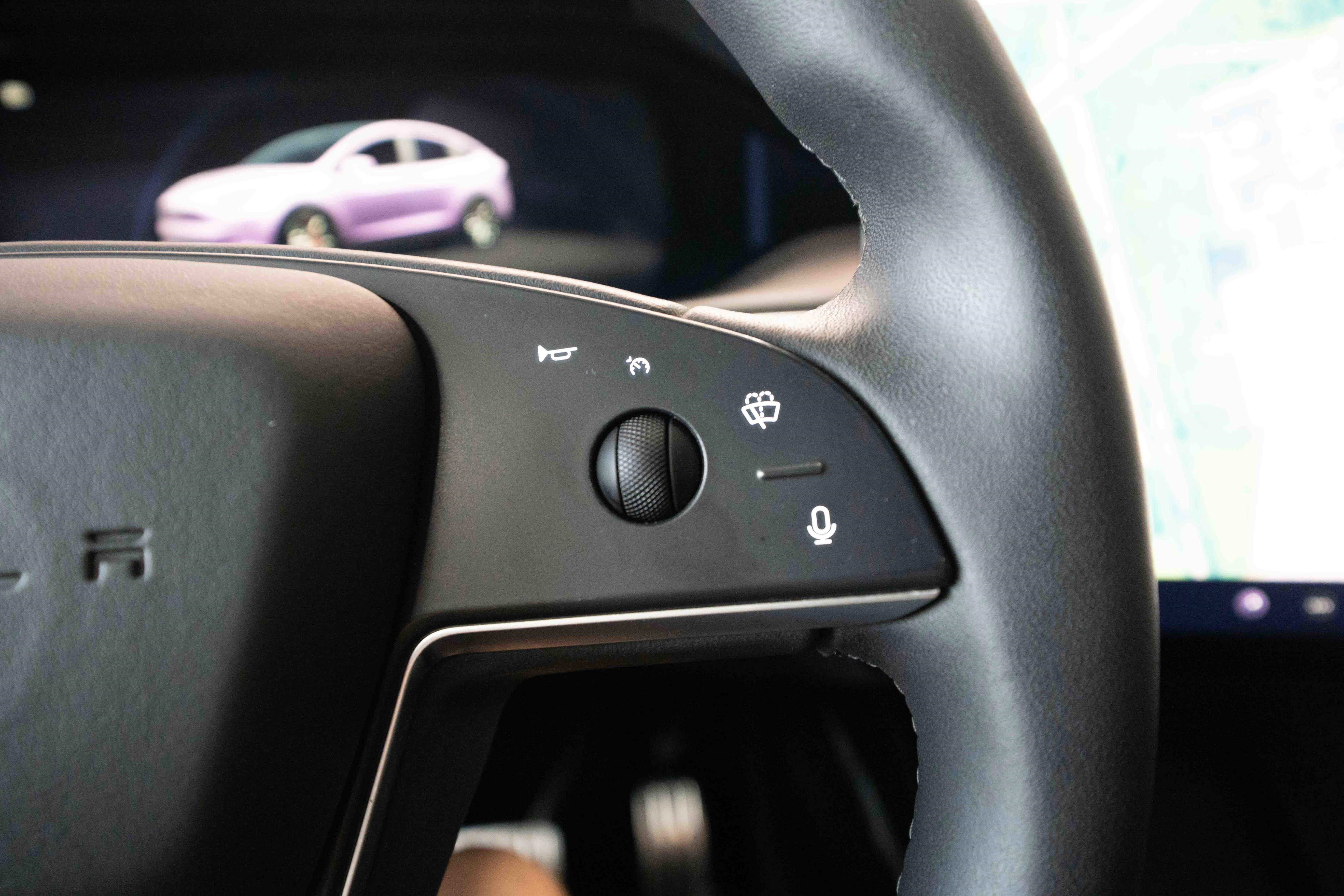 Used 2023 Tesla Model X Plaid image 13