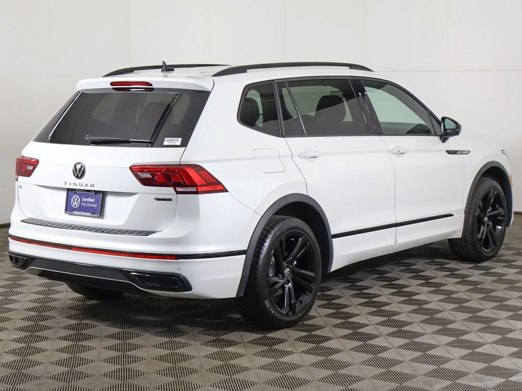 Used 2024 Volkswagen Tiguan SE R-Line AWD/4WD image 11