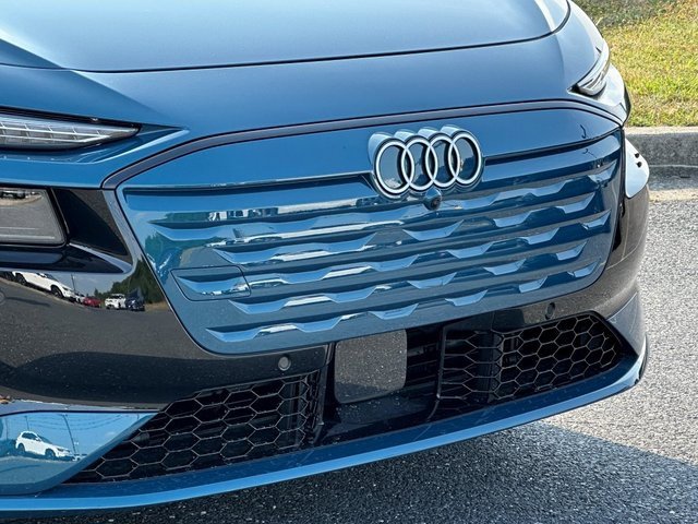 New 2025 Audi A6 e-tron Premium Plus image 2