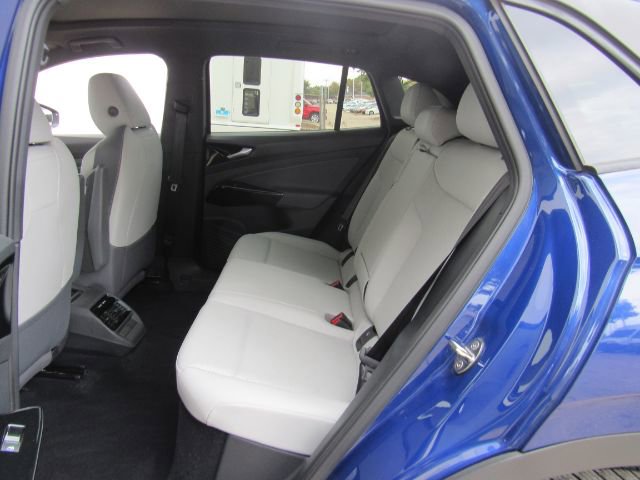 Used 2021 Volkswagen ID.4 Pro S w/ ID.4 Protection Package image 21
