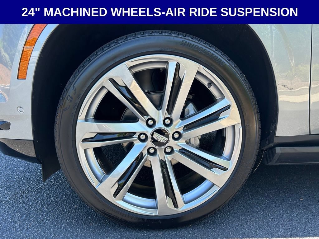 Used 2025 Cadillac Escalade Sport Platinum w/ LPO, Floor Liner Package AWD/4WD image 12