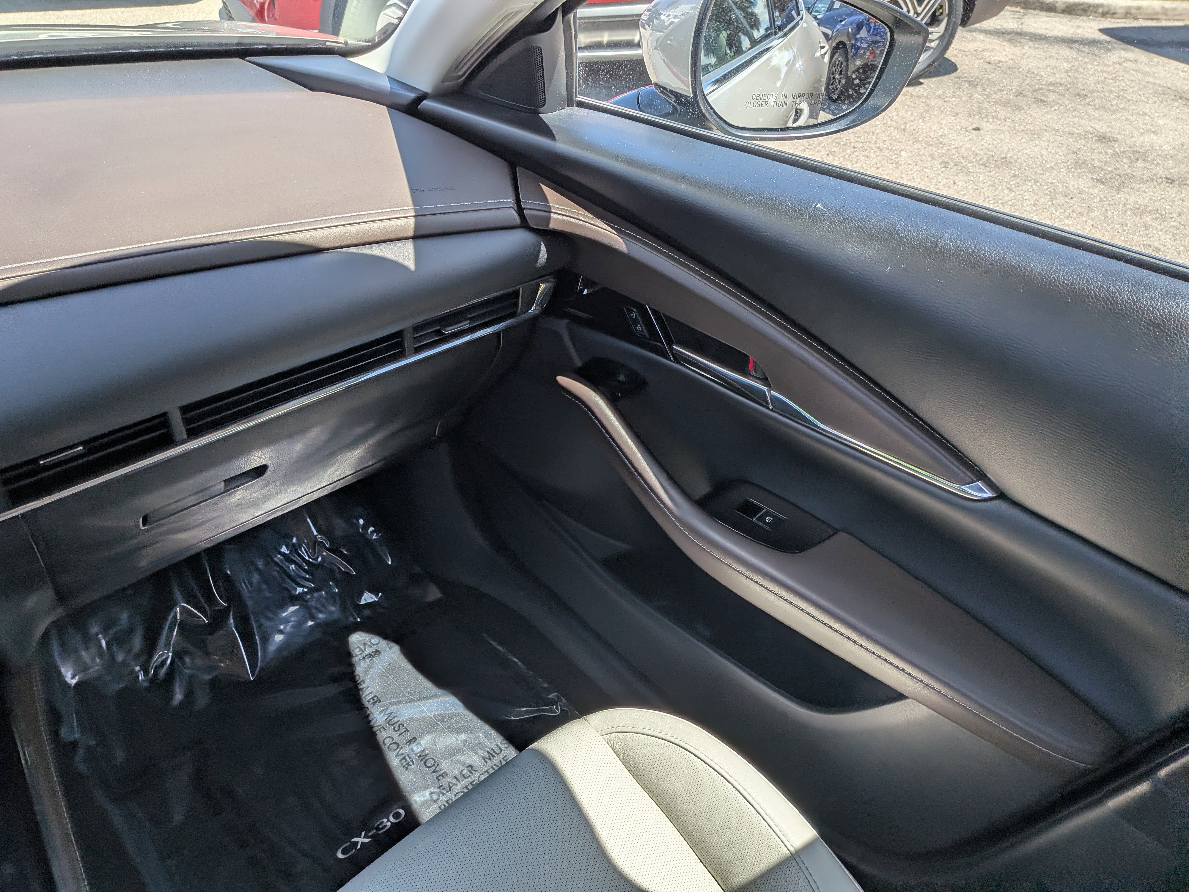 Used 2024 MAZDA CX-30 AWD 2.5 S w/ Premium Package image 18