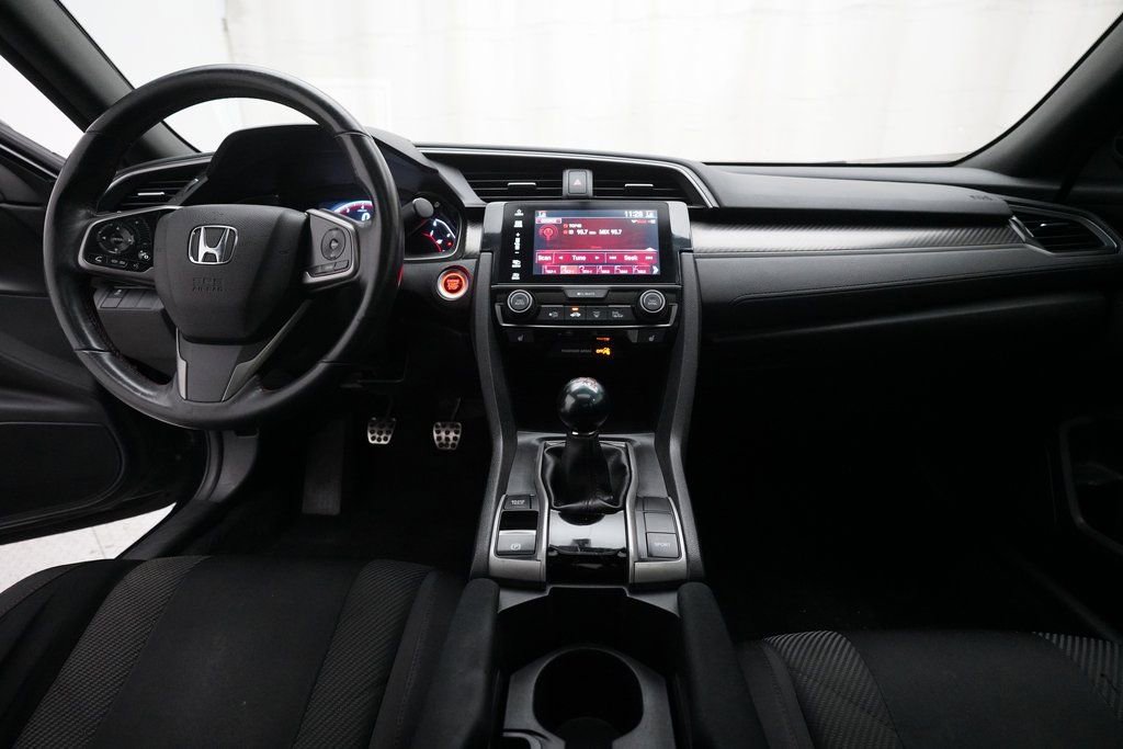 Used 2018 Honda Civic Si image 5