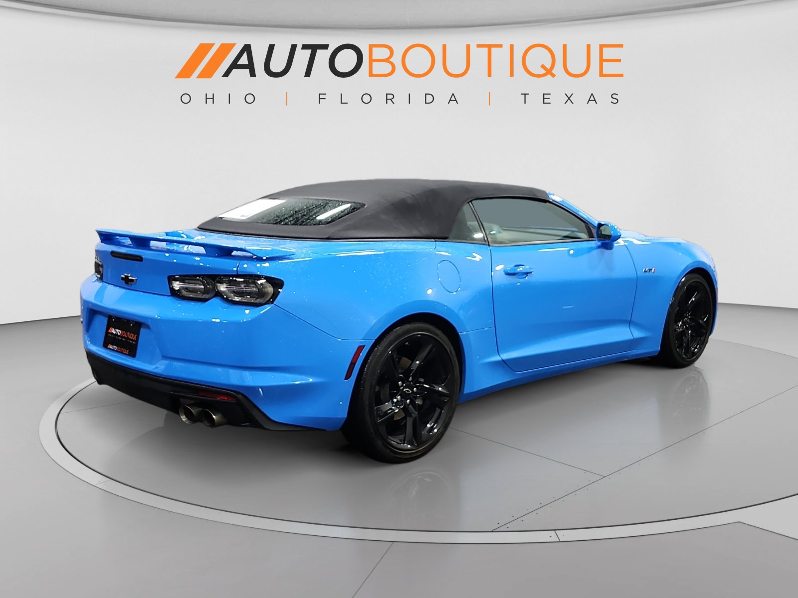 Used 2023 Chevrolet Camaro LT w/ RS Package RWD image 6