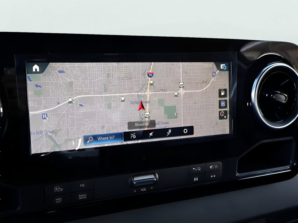 Used 2024 Mercedes-Benz Sprinter 3500 image 22