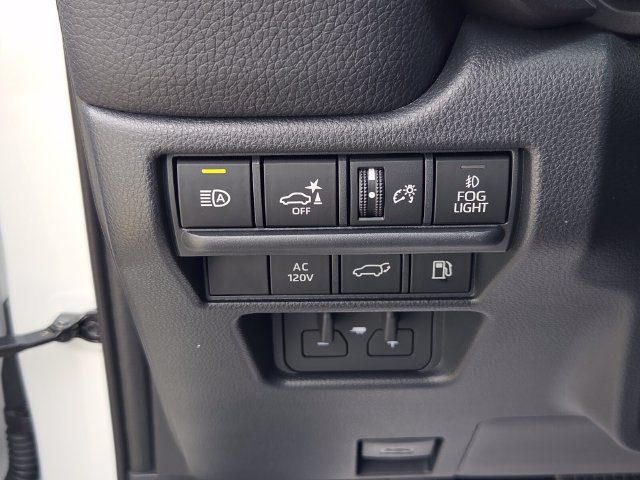 New 2027 Toyota Land Cruiser w/ Premium Package AWD/4WD image 26