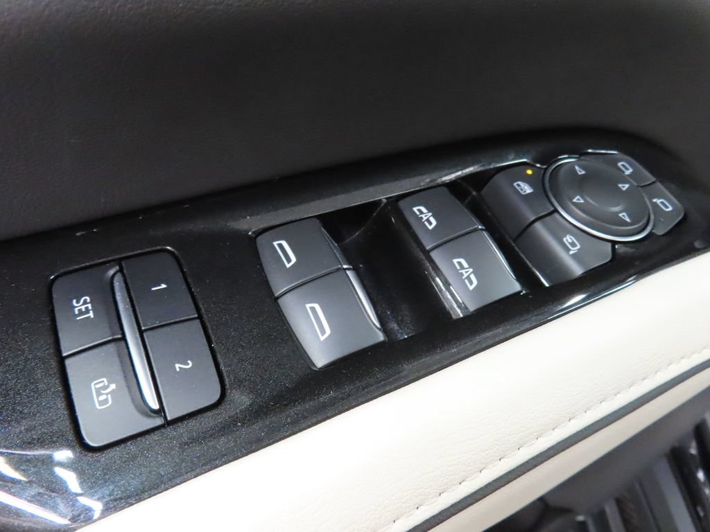 Used 2022 Cadillac Escalade ESV Sport w/ Touring Package AWD/4WD image 75