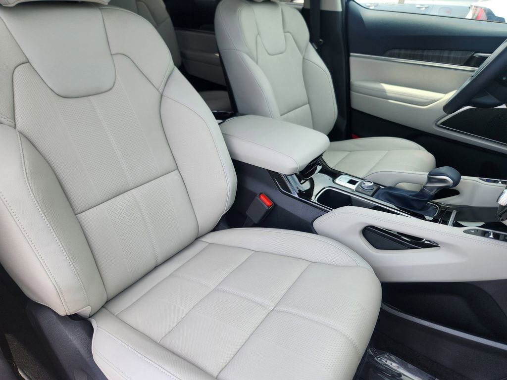 New 2025 Kia Telluride SX w/ SX Captain's Chair Package image 14