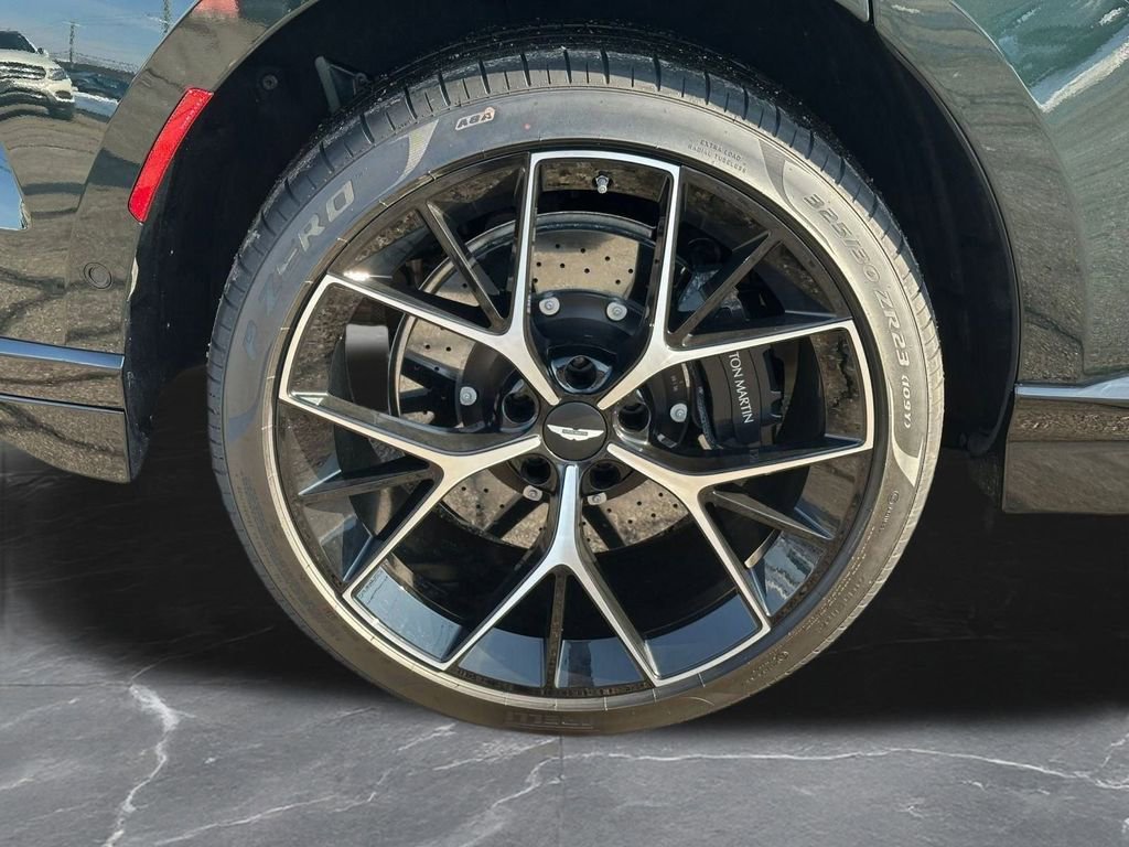 New 2026 Aston Martin DBX 707 image 29