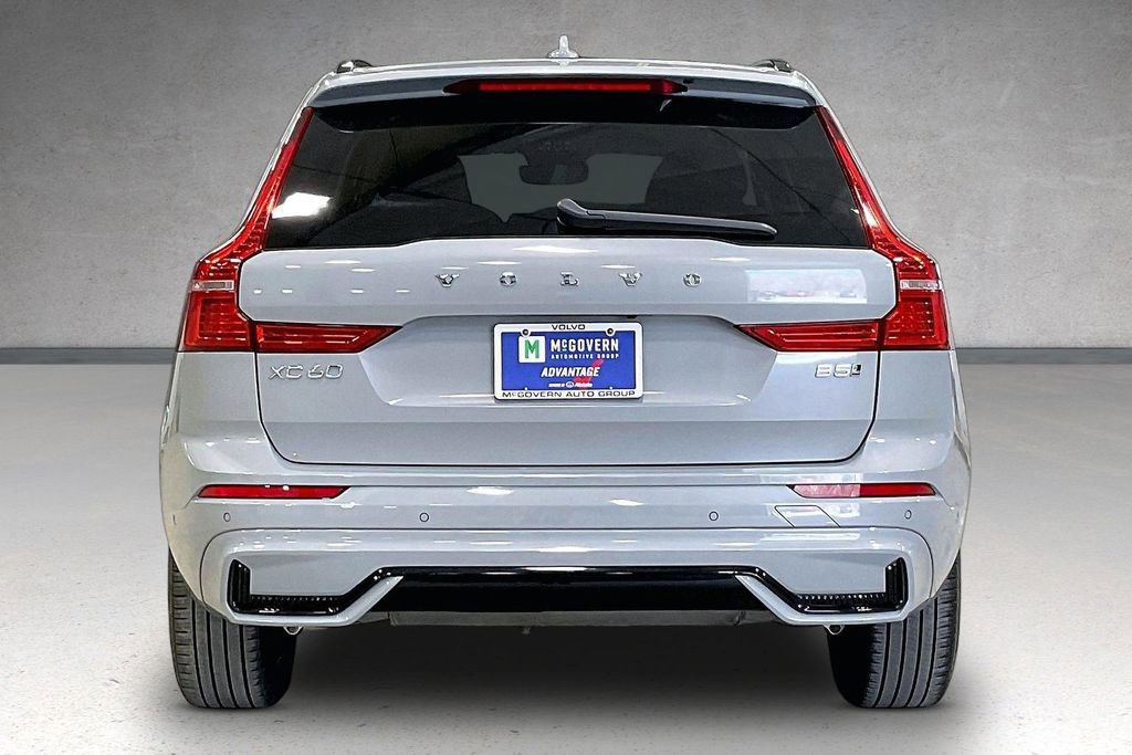 Certified 2024 Volvo XC60 B5 Plus w/ Climate Package AWD/4WD image 5