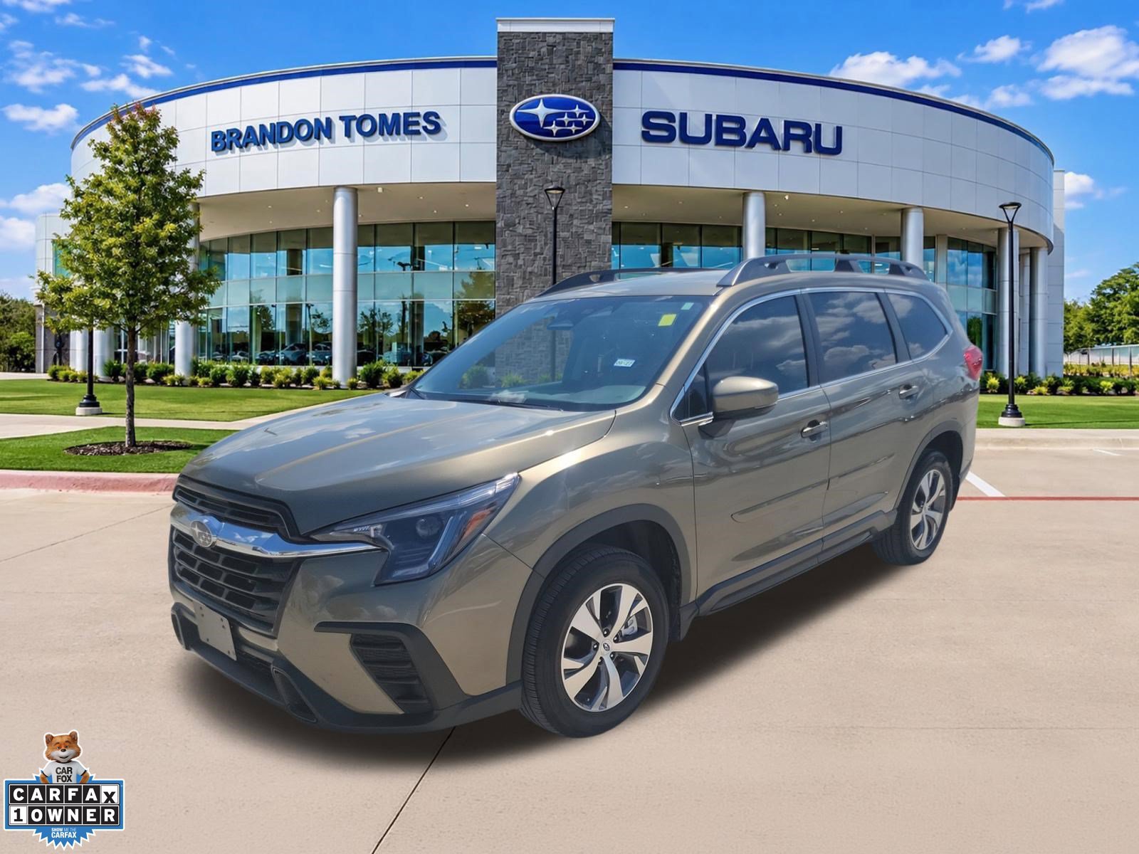 Used 2025 Subaru Ascent Premium AWD/4WD image 1
