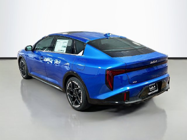 New 2025 Kia K4 EX w/ GT-Line Sunroof Package FWD image 5