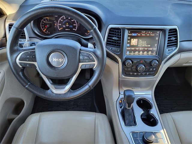 Used 2017 Jeep Grand Cherokee Limited image 2