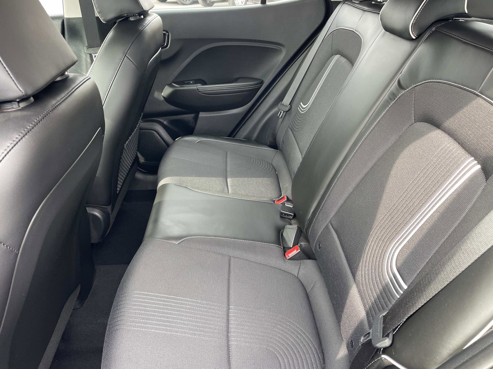 Certified 2023 Hyundai Venue Limited image 23