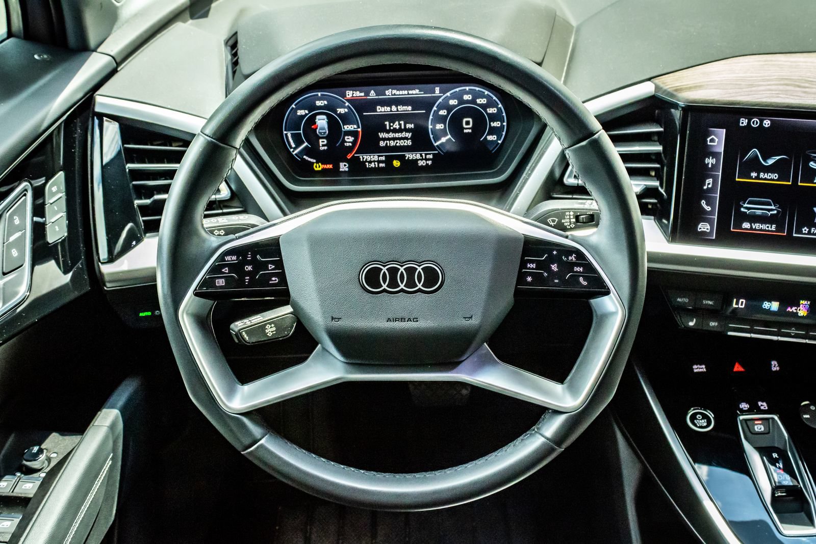 Used 2023 Audi Q4 e-tron Premium w/ Convenience Package RWD image 17