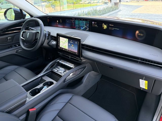New 2026 Lincoln Nautilus Premier w/ Equipment Group 102A AWD/4WD image 20