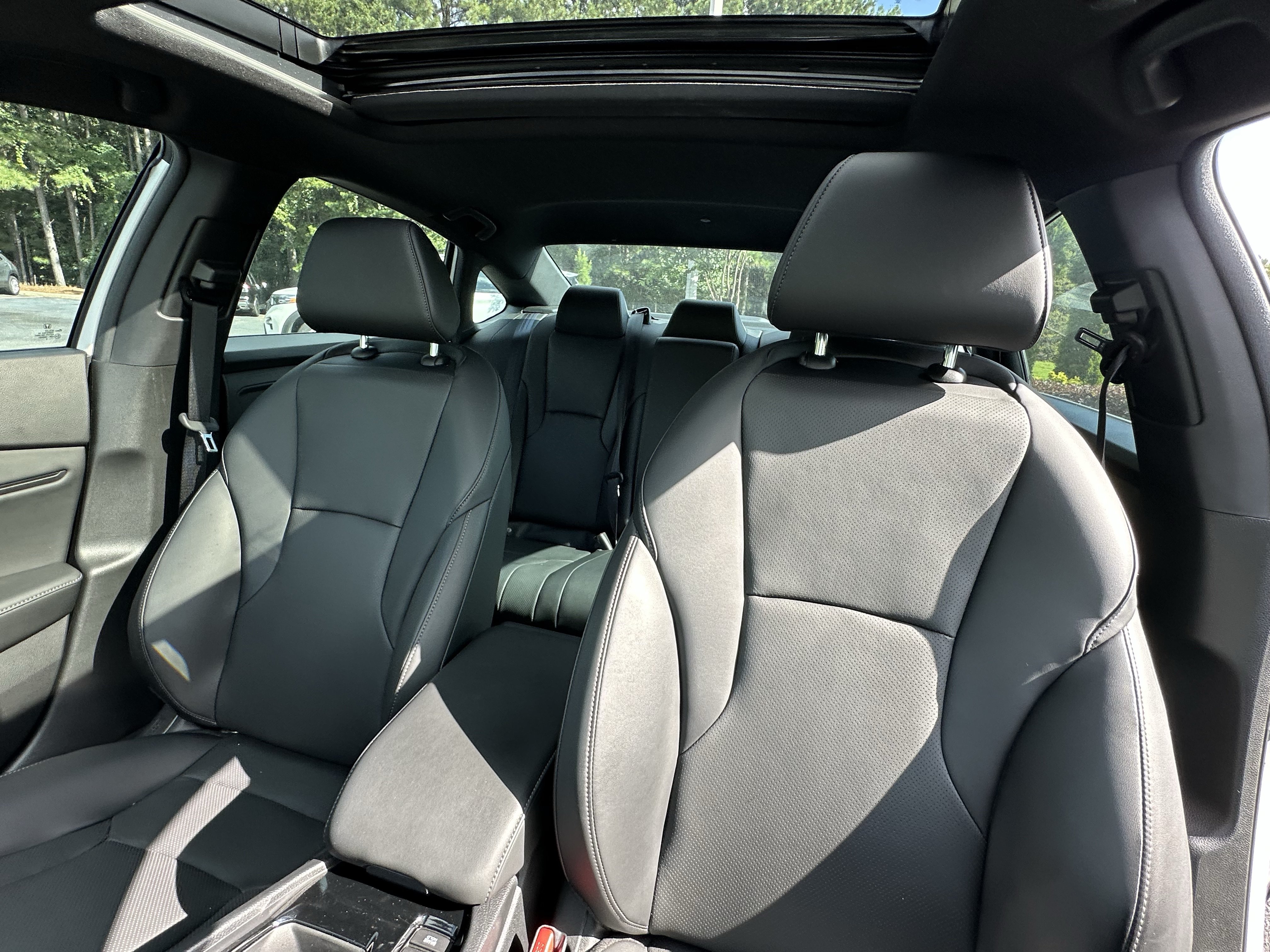 Used 2025 Honda Accord Sport image 8