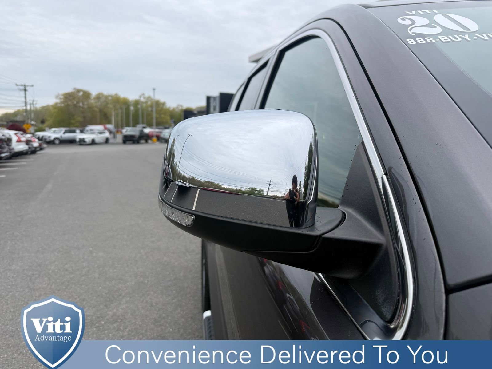 Used 2020 Jeep Grand Cherokee Limited AWD/4WD image 10