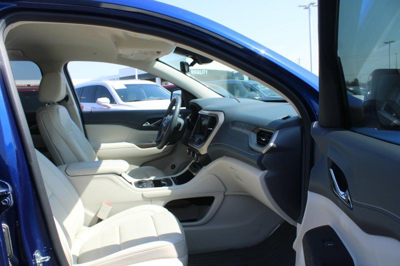 Certified 2023 GMC Acadia Denali w/ Denali Technology Package image 12