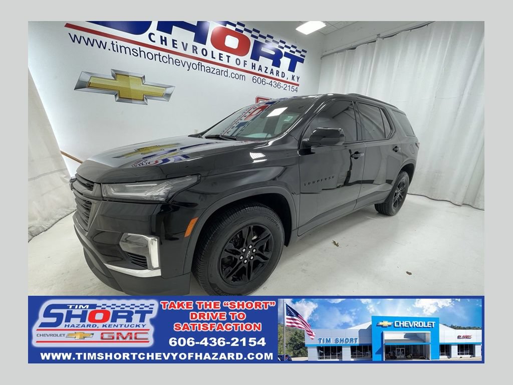 Used 2022 Chevrolet Traverse LS w/ Midnight/Sport Edition