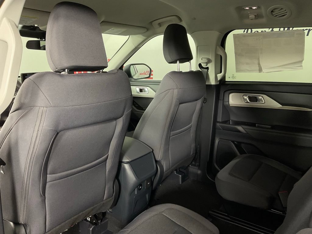 New 2026 Ford Explorer Active RWD image 15