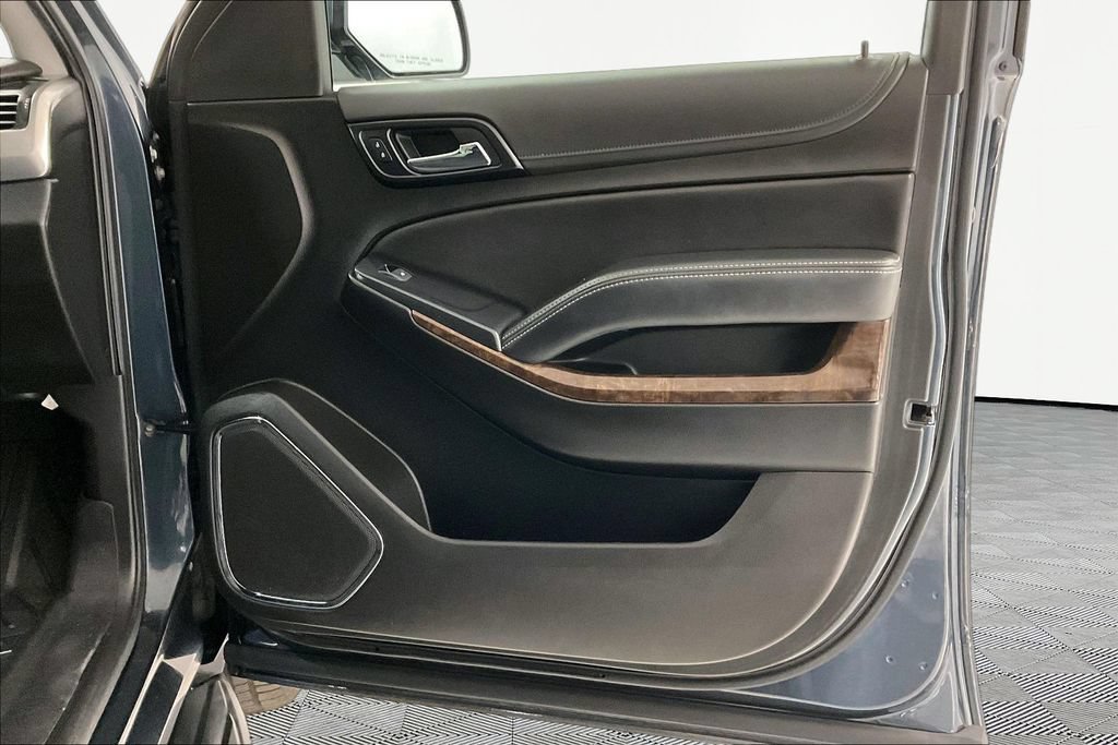 Used 2019 Chevrolet Tahoe LS AWD/4WD image 23