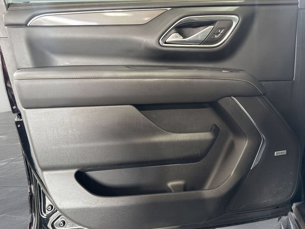 Used 2023 GMC Yukon AT4 AWD/4WD image 15