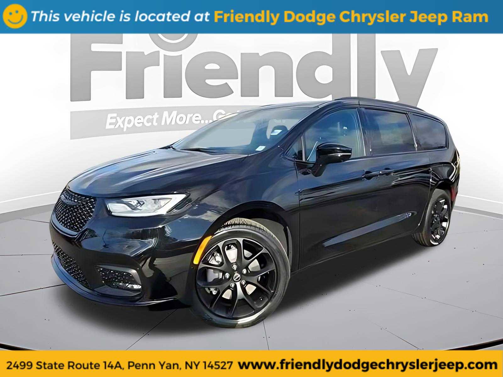New 2026 Chrysler Pacifica Limited w/ S Appearance Package