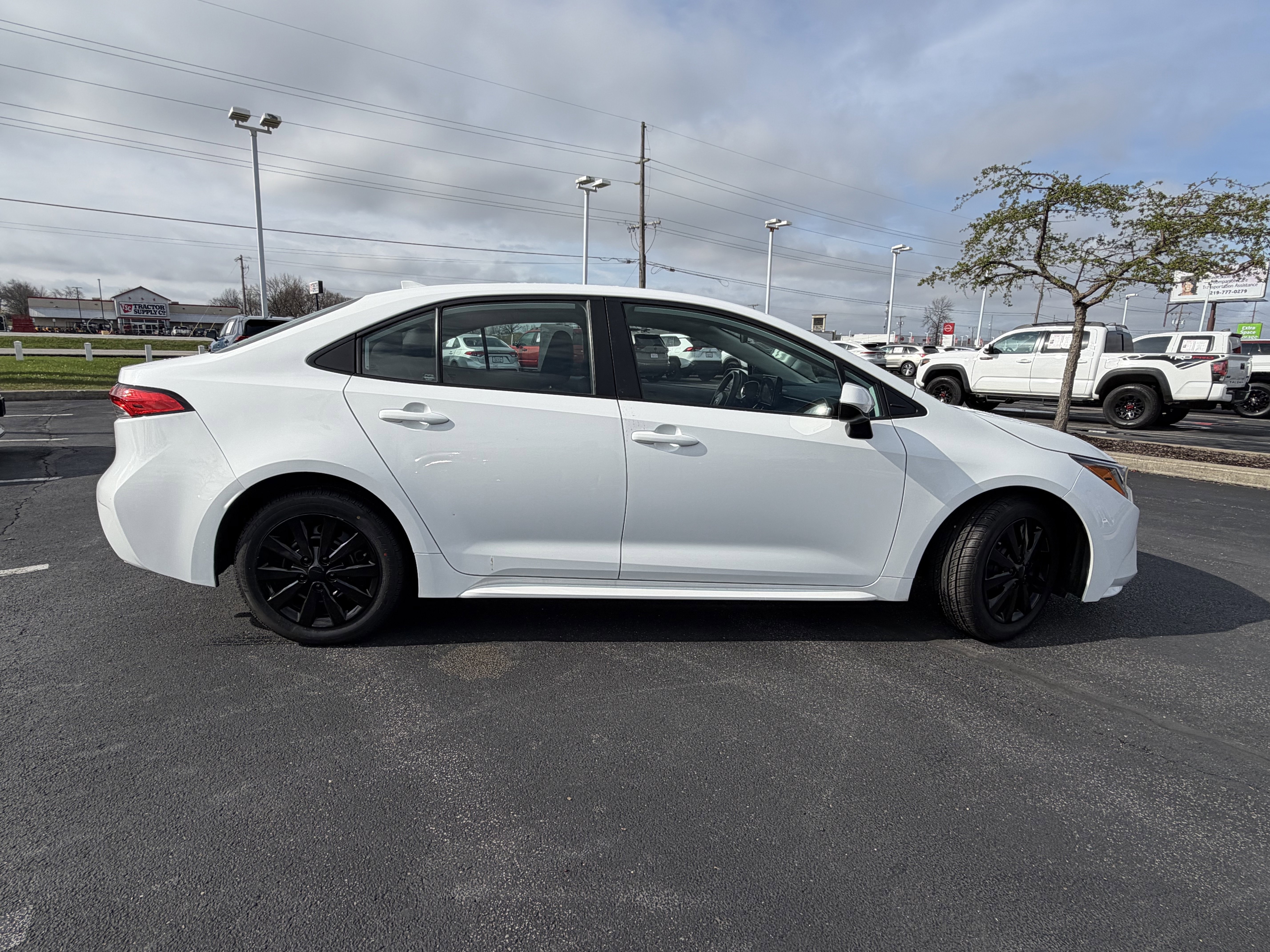 Certified 2024 Toyota Corolla LE image 10