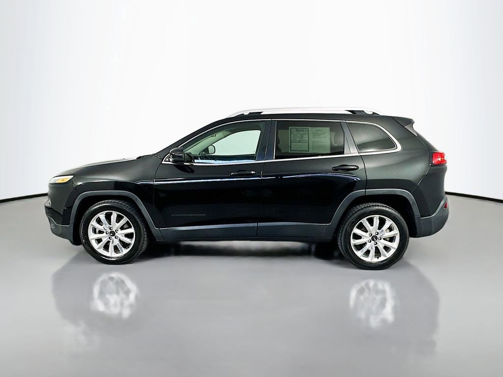 Used 2016 Jeep Cherokee Limited image 4