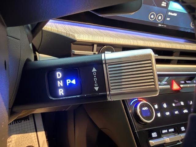 Used 2025 Hyundai Santa Fe Calligraphy image 13