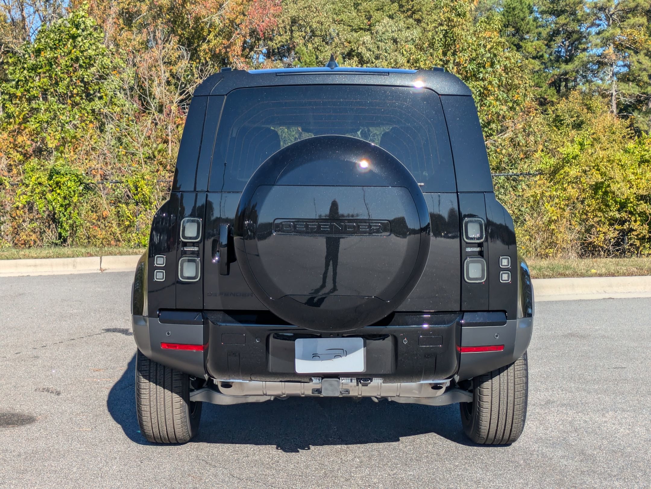 New 2026 Land Rover Defender 110 S image 6