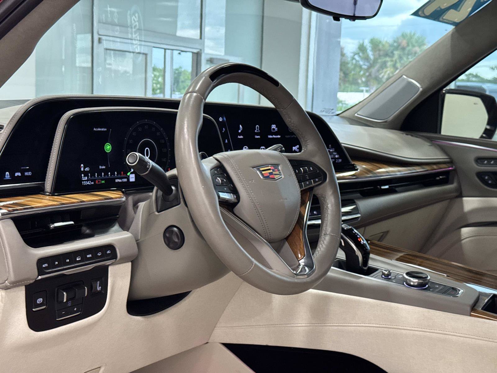 Used 2024 Cadillac Escalade Sport Platinum AWD/4WD image 15