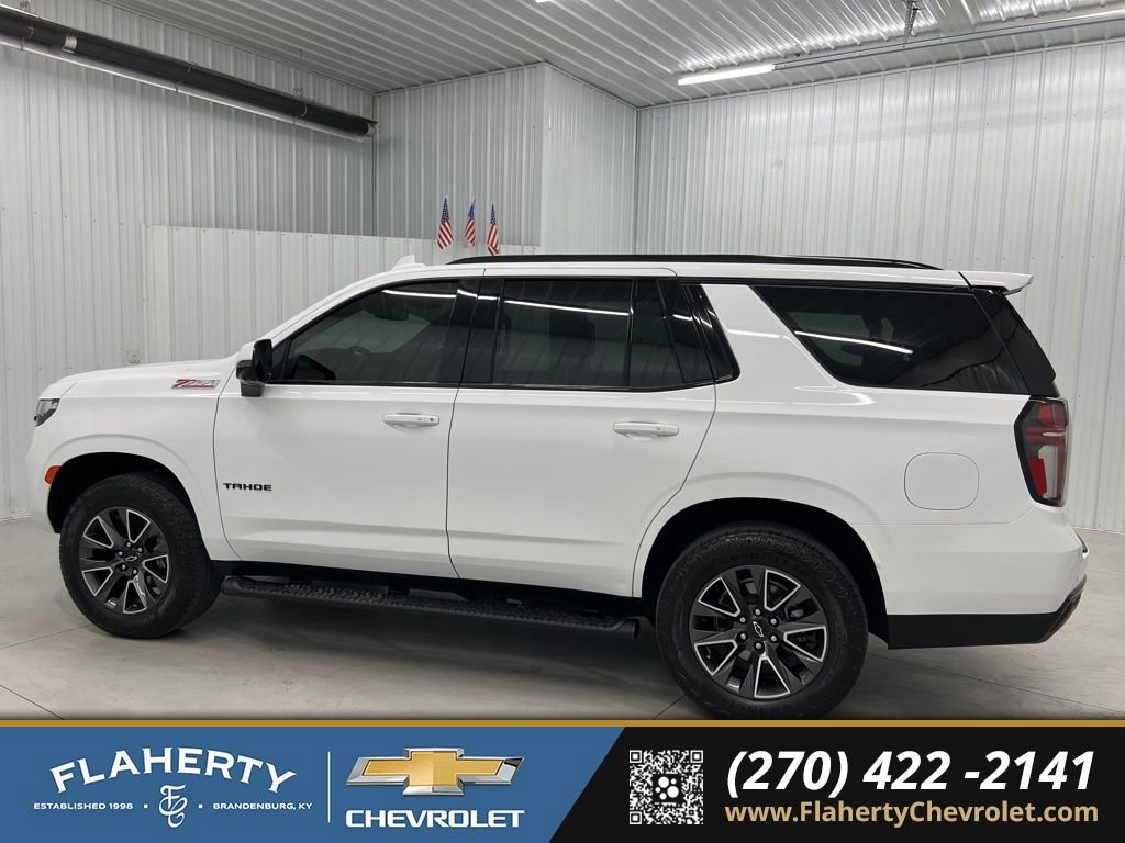 Used 2023 Chevrolet Tahoe Z71 w/ Luxury Package AWD/4WD image 5