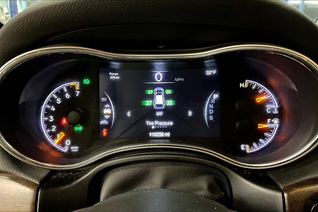 Used 2015 Jeep Grand Cherokee Limited image 13