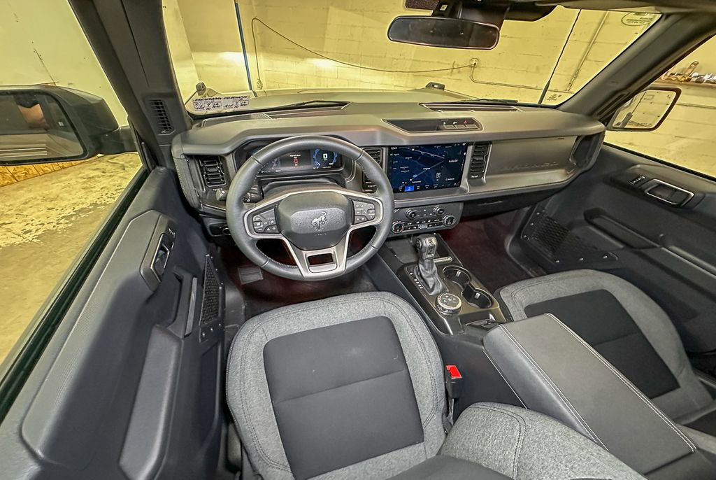 Certified 2025 Ford Bronco Big Bend image 12