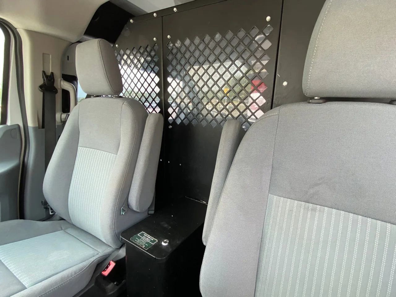 Used 2016 Ford Transit 150 Low Roof RWD image 17