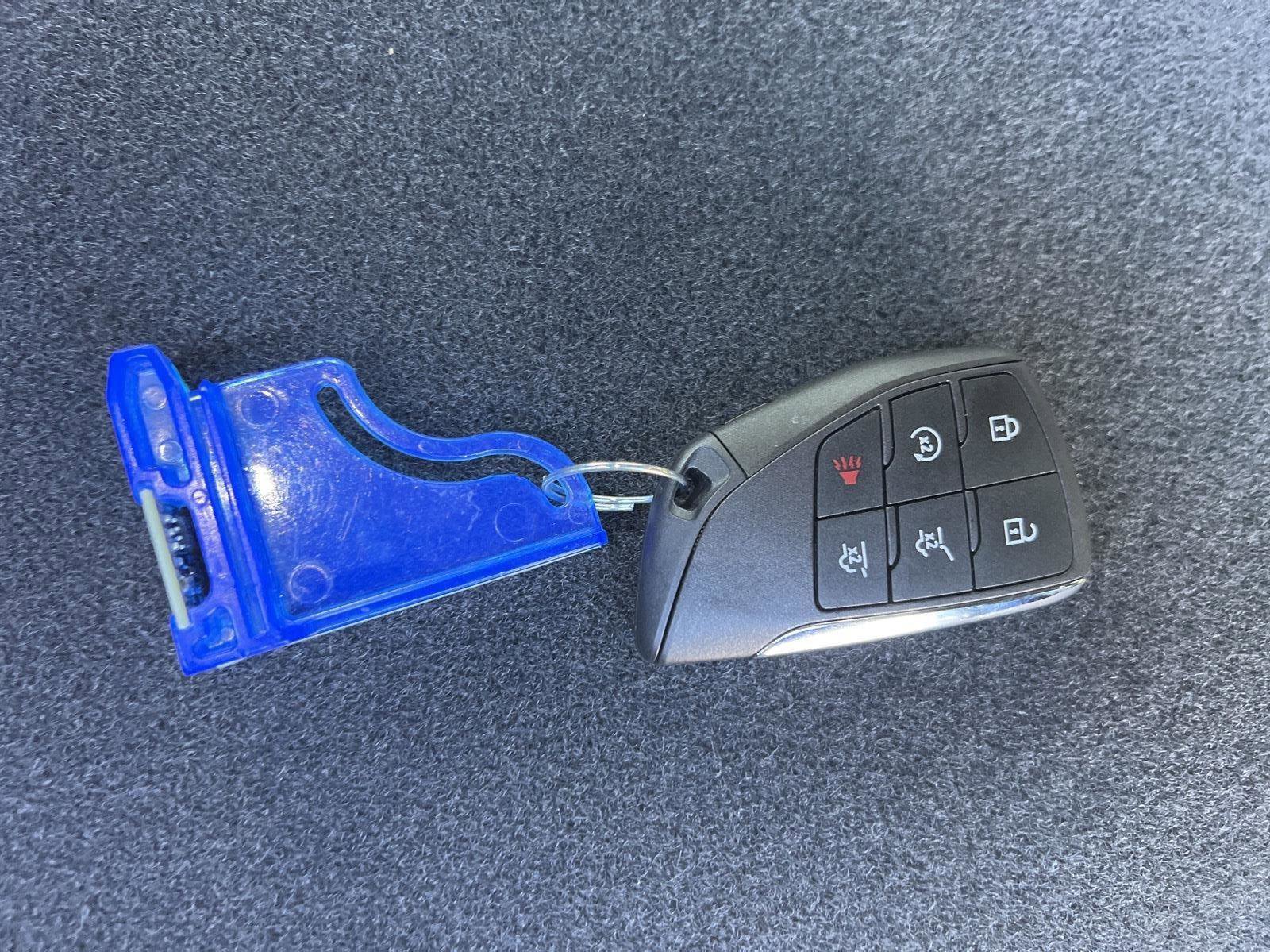 New 2026 Chevrolet Suburban Premier image 33