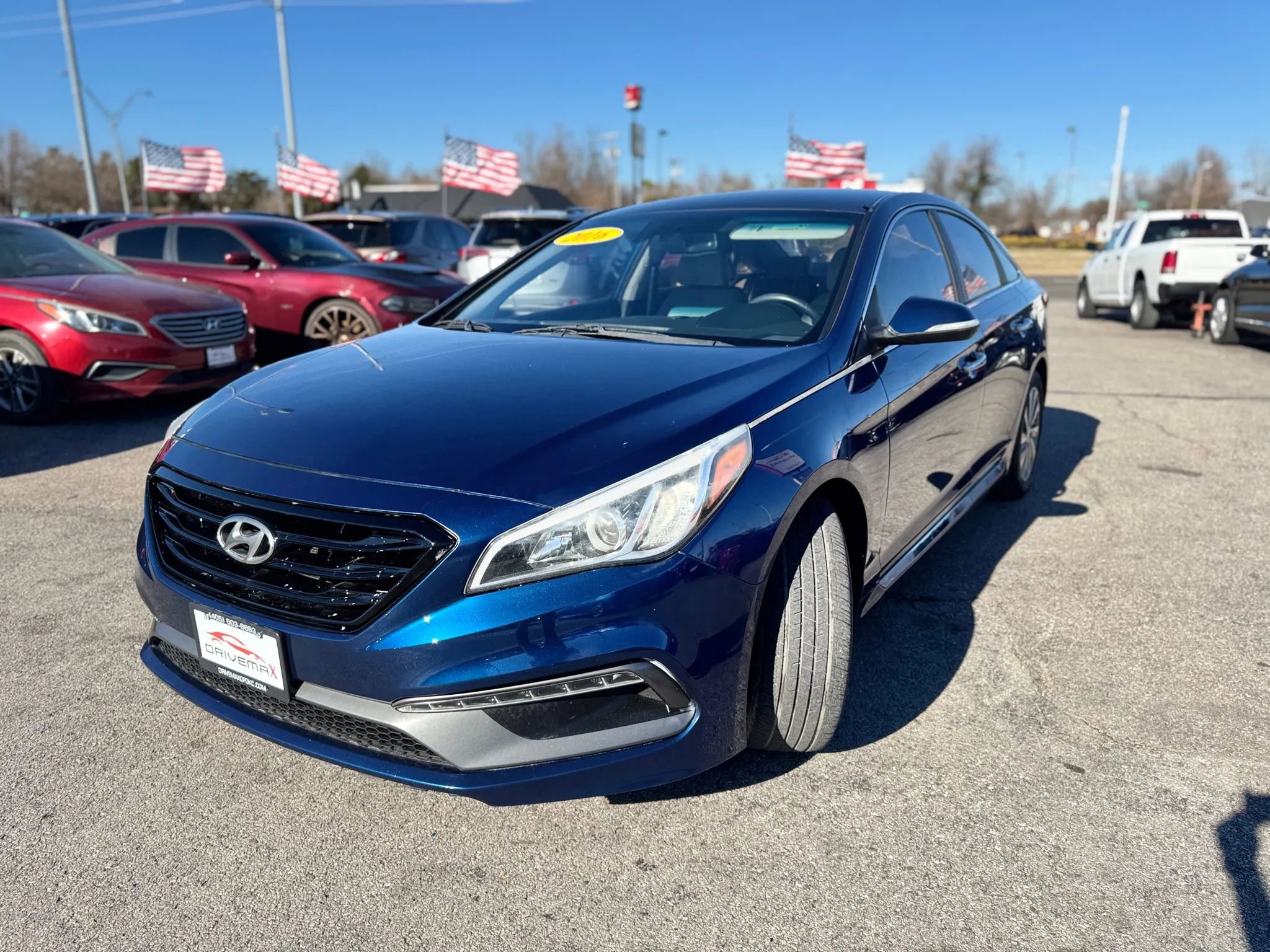 Used 2016 Hyundai Sonata Sport w/ Option Group 02 image 7