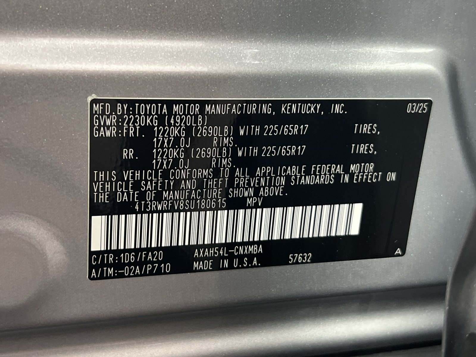 Used 2025 Toyota RAV4 XLE AWD/4WD image 30