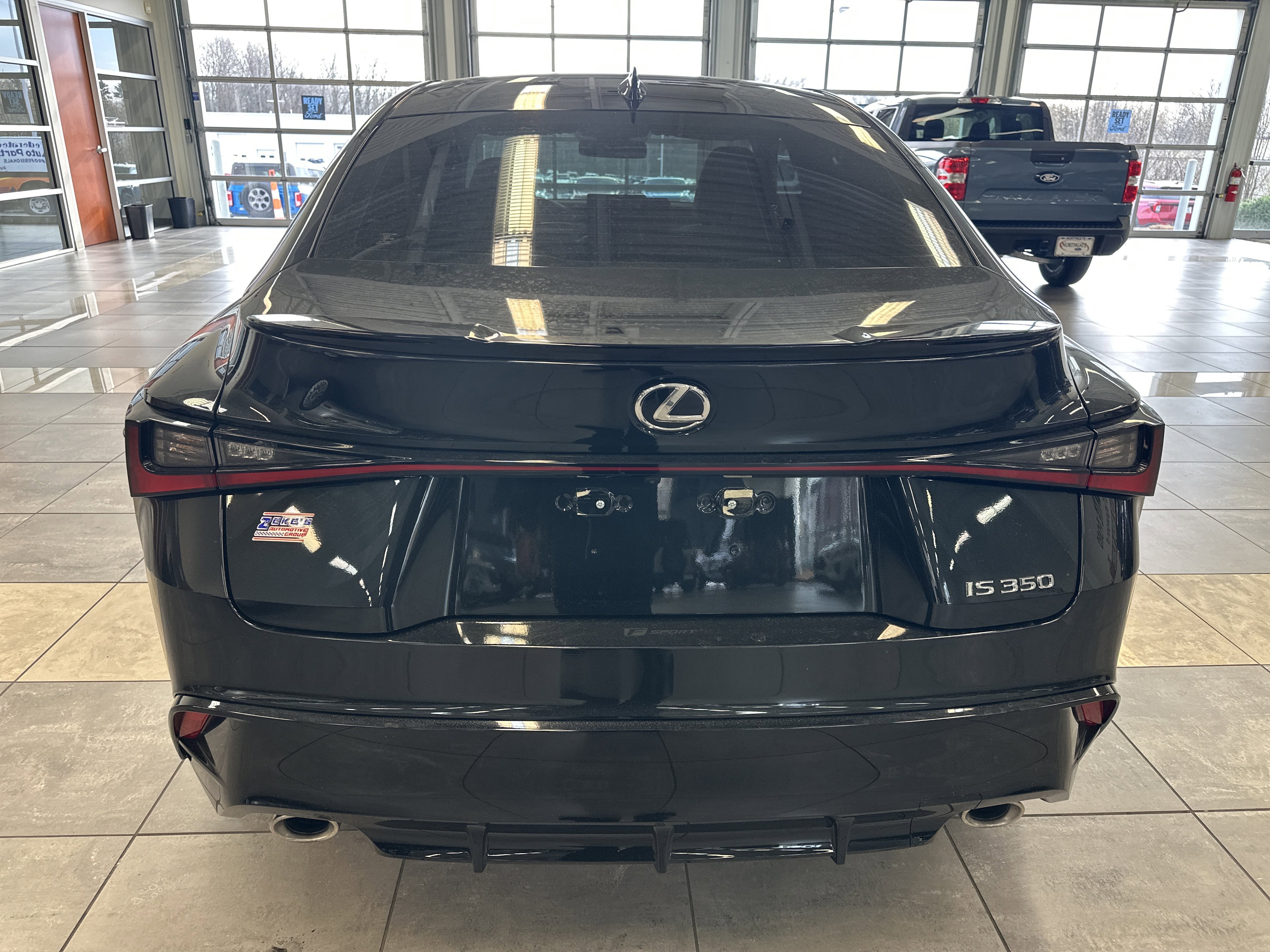 Used 2025 Lexus IS 350 F Sport image 12