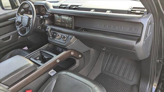 Used 2021 Land Rover Defender 90 X AWD/4WD image 30