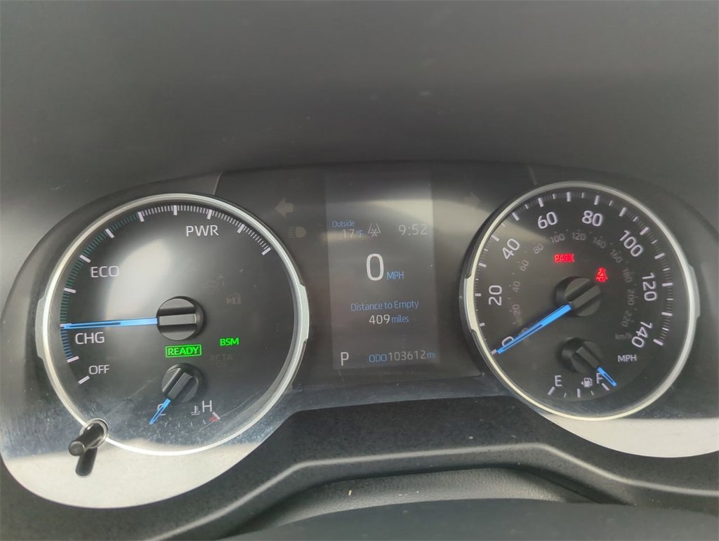 Used 2020 Toyota RAV4 XLE image 22