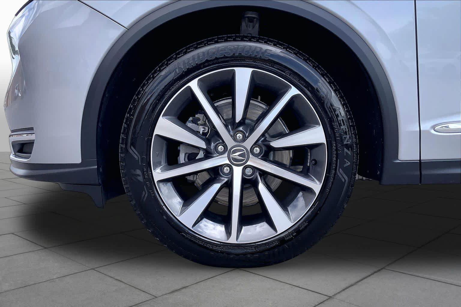 Used 2026 Acura MDX SH-AWD w/ Technology Package image 11