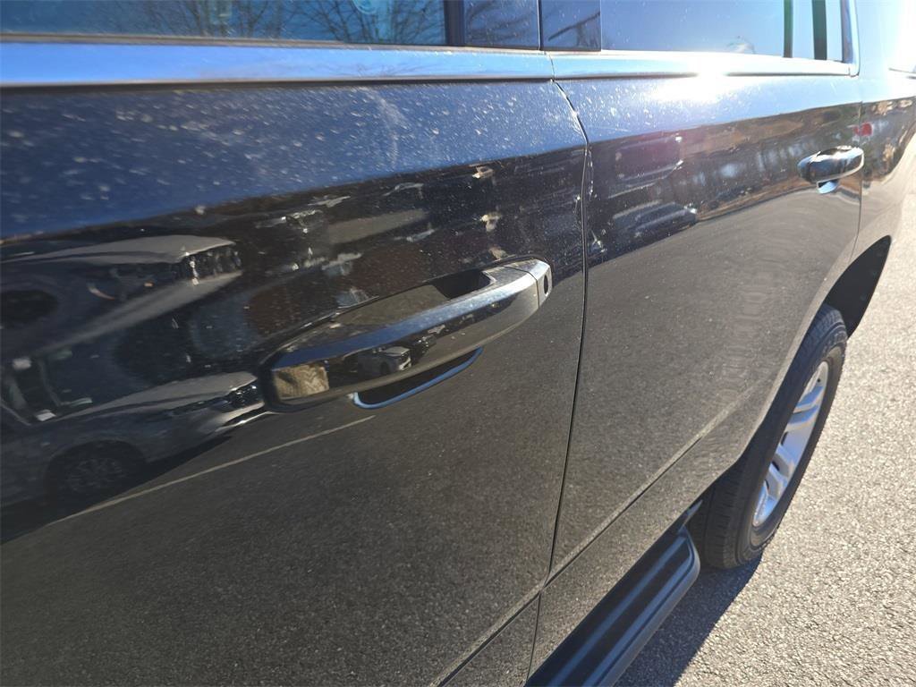 Used 2018 Chevrolet Tahoe LS image 13