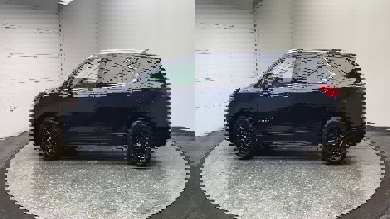 Used 2020 Chevrolet Equinox LT image 38